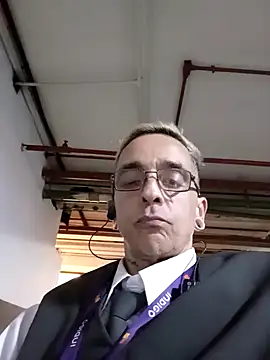 dinho carioca online show from 16, 4, 2026