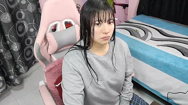 Zulema R1 online show from 13, 4, 2026