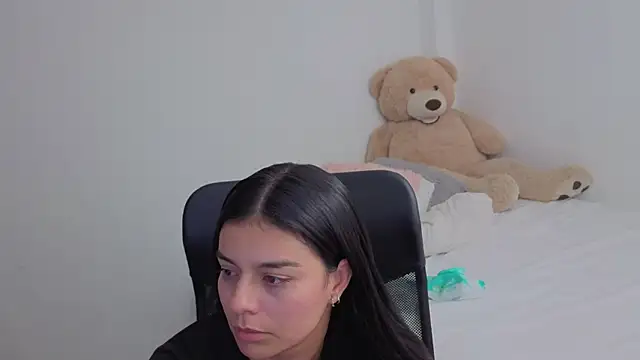 valerihouse online show from 17, 2, 2026