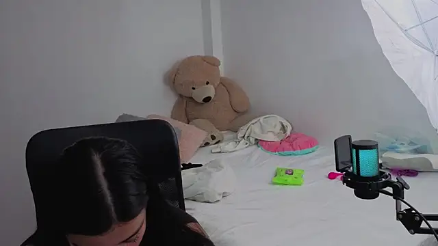 valerihouse online show from 20, 3, 2026