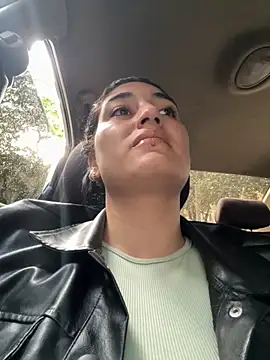 Snapshot of Scarlett_12 chatting on 18, 10, 2025 Scarlett 12 online show from 18, 10, 2025