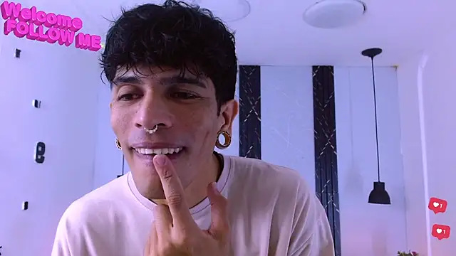 Snapshot of Franvill_Trato chatting on 5, 1, 2026 Franvill Trato online show from 5, 1, 2026