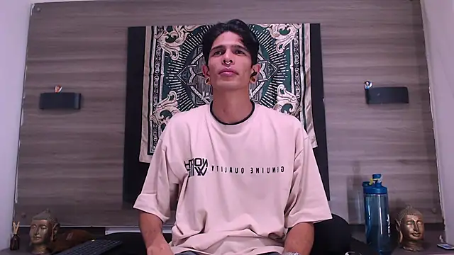 Snapshot of Franvill_Trato chatting on 15, 1, 2026 Franvill Trato online show from 15, 1, 2026