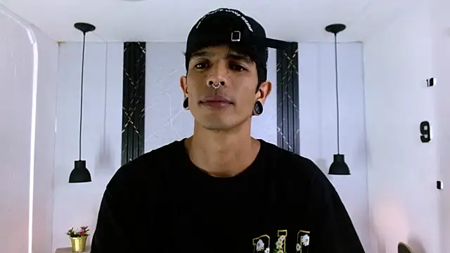 Snapshot of Franvill_Trato chatting on 25, 2, 2026 Franvill Trato online show from 25, 2, 2026