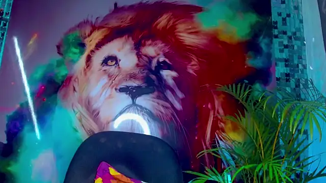 Cristal Gem1 online show from 12, 9, 2025