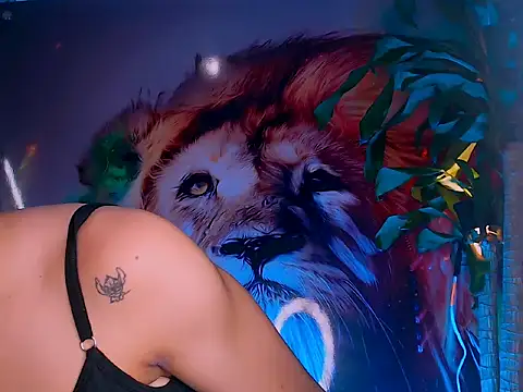 Cristal Gem1 online show from 28, 10, 2025