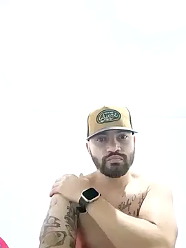 Snapshot of este_juan chatting on 23, 11, 2025 este juan online show from 23, 11, 2025