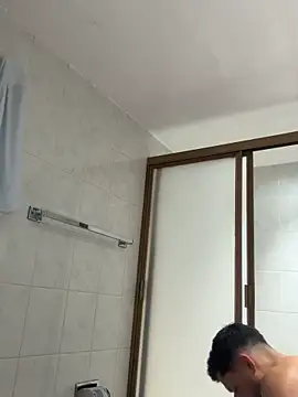 Snapshot of Darg98 chatting on 6, 10, 2025 Darg98 online show from 6, 10, 2025