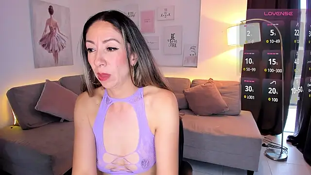 Snapshot of Laly_dolce chatting on 18, 9, 2025 Laly dolce online show from 18, 9, 2025