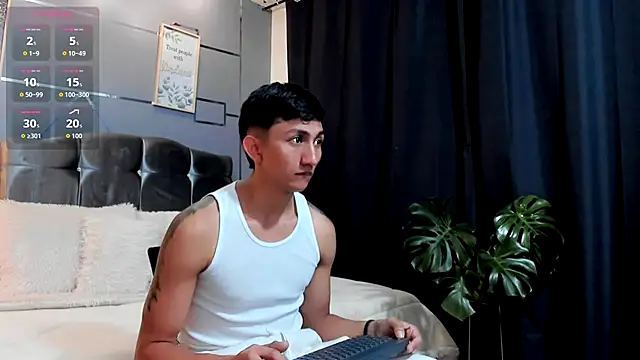 Snapshot of oliver_mr_ chatting on 3, 12, 2025 oliver mr online show from 3, 12, 2025