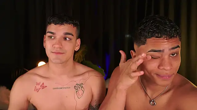 Snapshot of EROS_AND_ALAN chatting on 25, 11, 2025 EROS AND ALAN online show from 25, 11, 2025