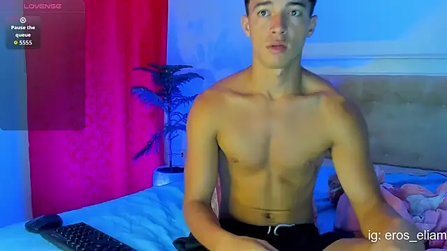 Snapshot of eroseliam chatting on 31, 3, 2026 eroseliam online show from 31, 3, 2026