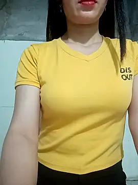 Snapshot of Vyvyy06 chatting on 25, 9, 2025 Vyvyy06 online show from 25, 9, 2025