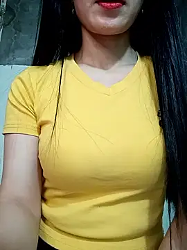 Snapshot of Vyvyy06 chatting on 28, 11, 2025 Vyvyy06 online show from 28, 11, 2025