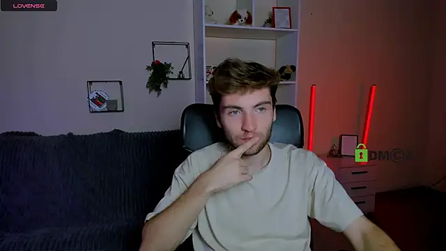 Snapshot of joseph_bear_ chatting on 5, 10, 2025 joseph bear online show from 5, 10, 2025