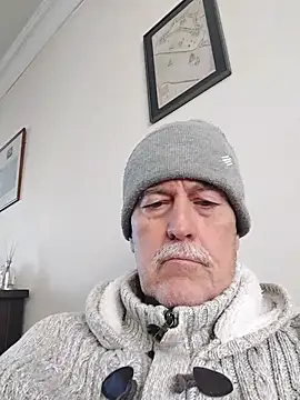 slaveman4you online show from 18, 11, 2025