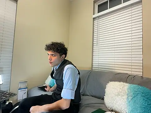 MaxAdamz online show from 21, 12, 2025