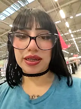 Snapshot of Kitty_Melodi chatting on 1, 10, 2025 Kitty Melodi online show from 1, 10, 2025