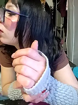 Snapshot of Kitty_Melodi chatting on 30, 10, 2025 Kitty Melodi online show from 30, 10, 2025