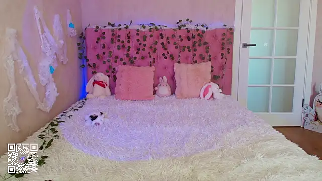 Pink Lila18 online show from 26, 2, 2026