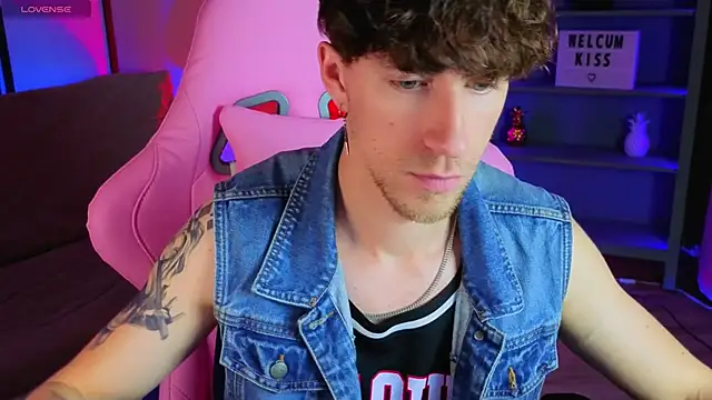 mark caron online show from 19, 10, 2025