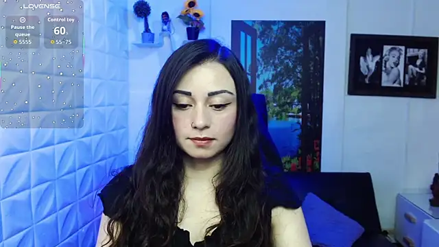 Eva Roussell online show from 1, 12, 2025