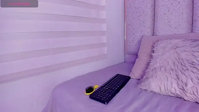 violeta olsen online show from 16, 4, 2026