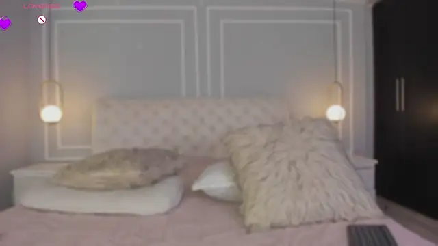 Snapshot of violeta_olsen chatting on 28, 7, 2026 violeta olsen online show from 28, 7, 2026