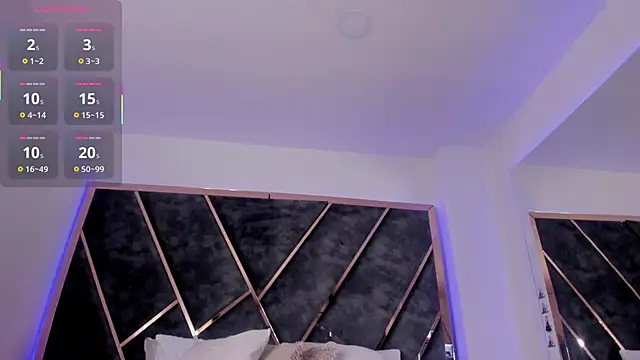 SusanaHenao online show from 13, 12, 2025