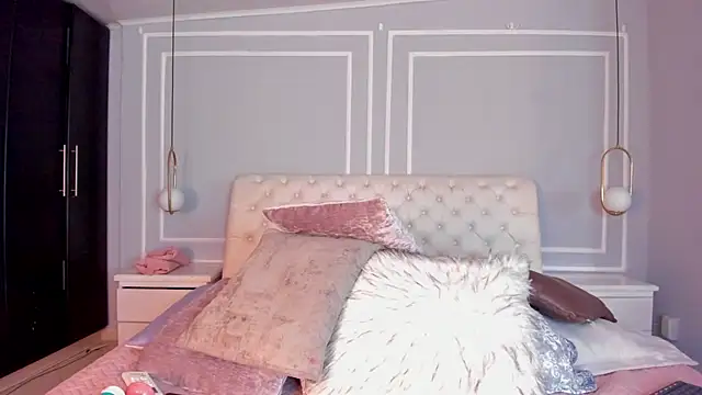 sakura Gomez online show from 7, 10, 2025