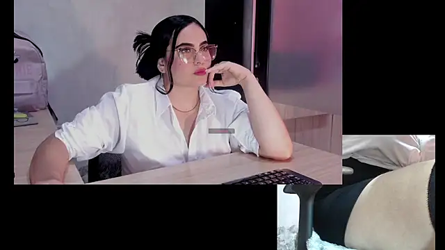 sofiiacarson online show from 7, 3, 2026