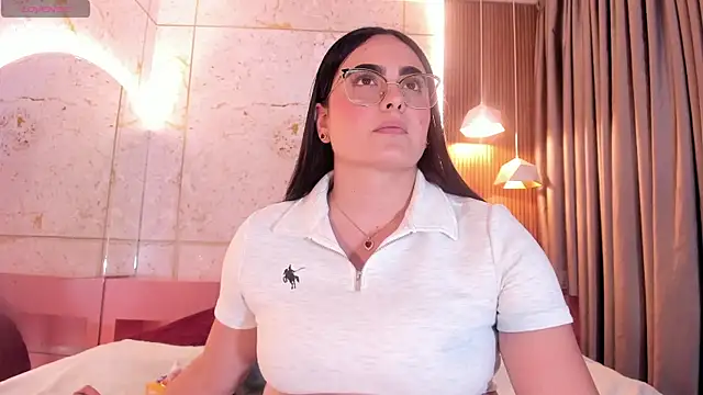 sofiiacarson online show from 21, 5, 2026