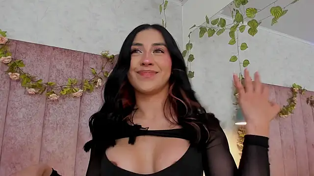 Snapshot of AnyaJay chatting on 15, 11, 2025 AnyaJay online show from 15, 11, 2025