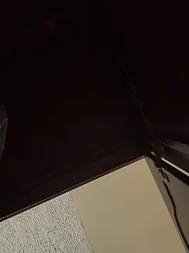 Snapshot of M1000DDddd chatting on 26, 11, 2025 M1000DDddd online show from 26, 11, 2025