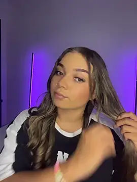 AnnyLopezzz  online show from 24, 10, 2025