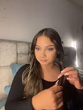 AnnyLopezzz  online show from 22, 4, 2026