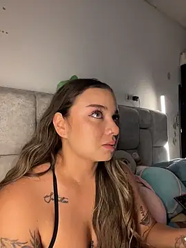 AnnyLopezzz  online show from 8, 6, 2026