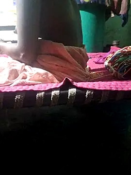 parmila203 online show from 12, 4, 2026