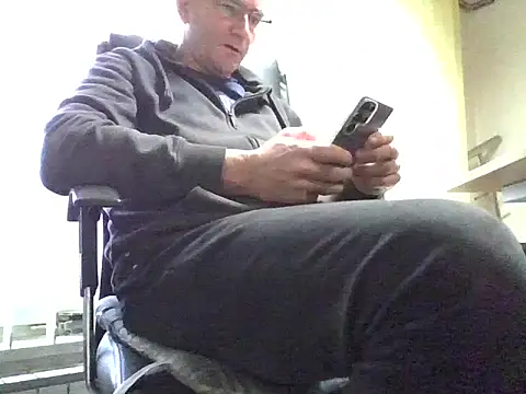 IMGTomi online show from 22, 12, 2025