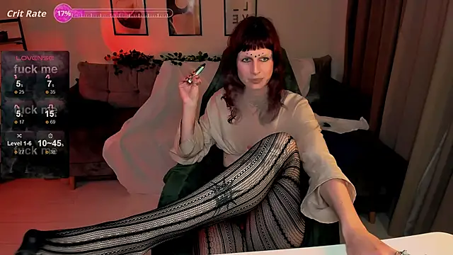 Snapshot of effie_mirelll chatting on 4, 11, 2025 effie mirelll online show from 4, 11, 2025