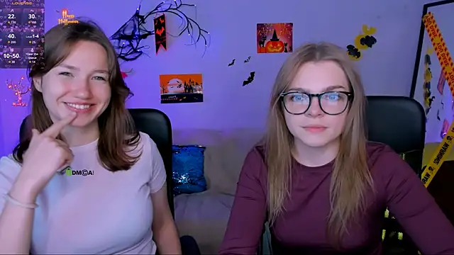 Snapshot of veronica_bubble chatting on 28, 10, 2025 veronica bubble online show from 28, 10, 2025