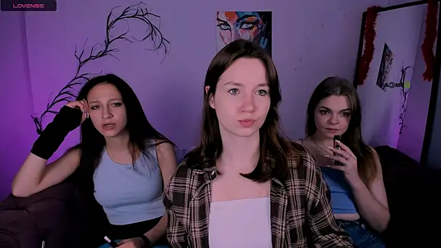 Snapshot of veronica_bubble chatting on 22, 11, 2025 veronica bubble online show from 22, 11, 2025