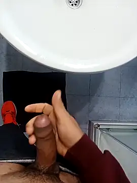 Snapshot of Alexandrevictor69 chatting on 16, 12, 2025 Alexandrevictor69 online show from 16, 12, 2025