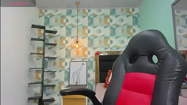 MOLLYSPENCER1 online show from 28, 11, 2025