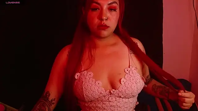 Snapshot of aria-dark chatting on 5, 11, 2025 aria-dark online show from 5, 11, 2025