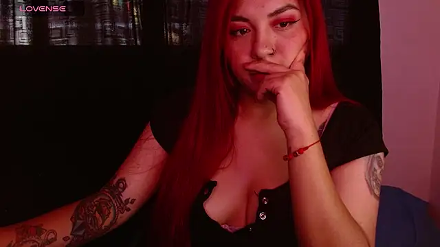 Snapshot of aria-dark chatting on 15, 12, 2025 aria-dark online show from 15, 12, 2025