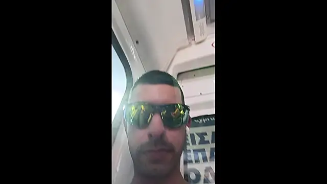 Greek crazy couple online show from 8, 10, 2025