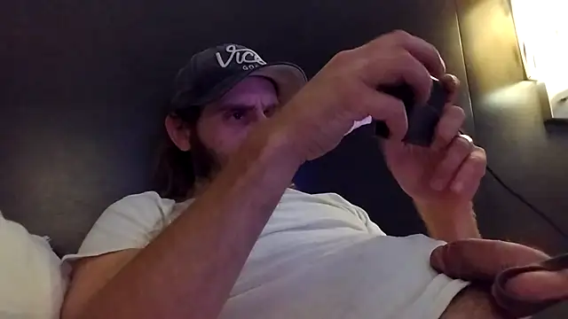 Snapshot of Brabbit3211 chatting on 21, 9, 2025 Brabbit3211 online show from 21, 9, 2025