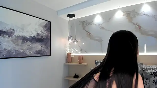 Snapshot of SolAvelar chatting on 17, 6, 2026 SolAvelar online show from 17, 6, 2026