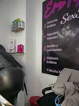 -Mia1 online show from 7, 2, 2026